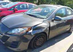 2010 MAZDA 3 I
