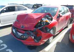 2013 MAZDA 3 I