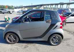 2013 SMART FORTWO PURE