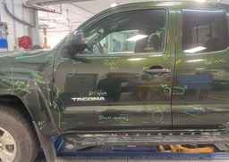 2012 TOYOTA TACOMA