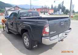 2012 TOYOTA TACOMA