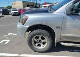 2004 NISSAN TITAN XE
