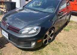 2010 VOLKSWAGEN GTI