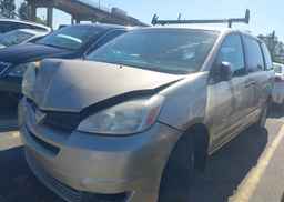 2004 TOYOTA SIENNA CE