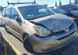 2004 TOYOTA SIENNA CE