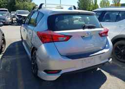 2018 TOYOTA COROLLA iM