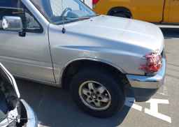1990 ISUZU CONVENTIONAL SPACE CAB