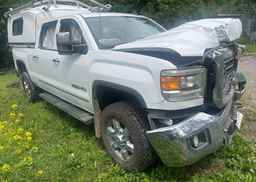 2015 GMC SIERRA K2500 SLE
