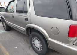 2000 CHEVROLET BLAZER