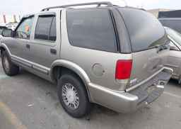 2000 CHEVROLET BLAZER
