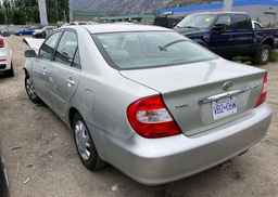 2002 TOYOTA CAMRY