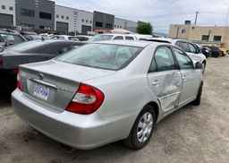 2002 TOYOTA CAMRY