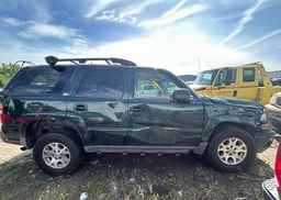2002 CHEVROLET TAHOE