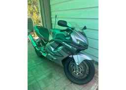 2005 HONDA CBR600 F4