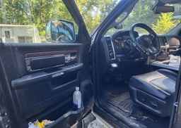 2016 RAM 3500 LARAMIE