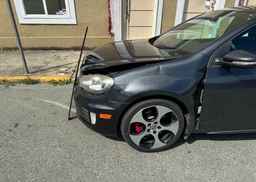 2011 VOLKSWAGEN GTI