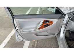 2009 TOYOTA CAMRY