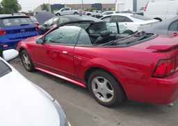 2001 FORD MUSTANG