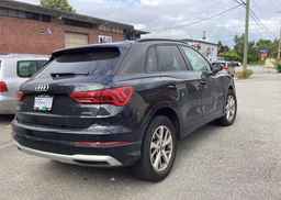 2022 AUDI Q3