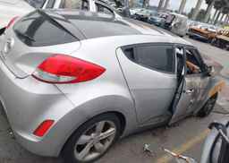 2014 HYUNDAI VELOSTER