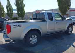 2006 NISSAN FRONTIER KING CAB LE