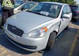 2010 HYUNDAI ACCENT GLS