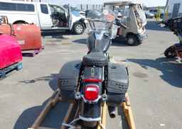 2024 HARLEY-DAVIDSON FLHCS