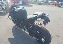 2025 BMW S 1000 RR