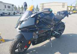2025 BMW S 1000 RR