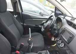 2015 TOYOTA YARIS