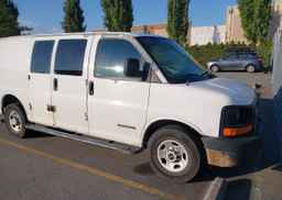 2004 GMC SAVANA G2500
