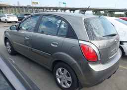 2011 KIA RIO LX
