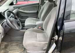 2004 TOYOTA COROLLA CE