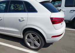 2015 AUDI Q3