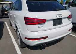 2015 AUDI Q3