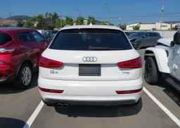 2015 AUDI Q3