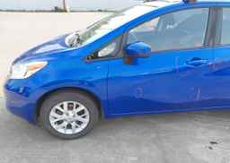 2016 NISSAN VERSA