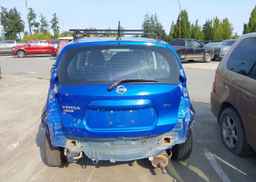 2016 NISSAN VERSA