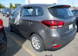2017 KIA RONDO
