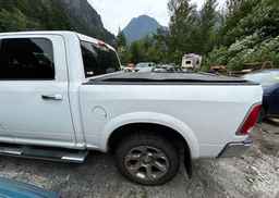 2014 RAM 1500 LARAMIE