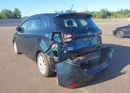 2017 KIA RONDO L