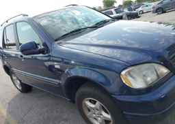 2000 MERCEDES-BENZ ML 320