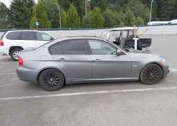 2011 BMW 323I