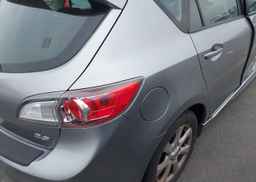 2010 MAZDA 3 S