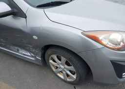 2010 MAZDA 3 S