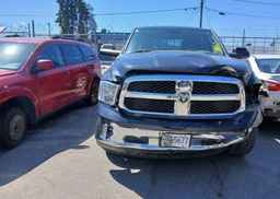 2016 RAM 1500 SLT