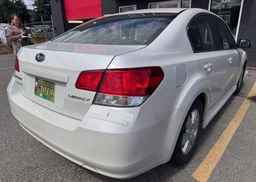 2011 SUBARU LEGACY 2.5I