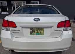 2011 SUBARU LEGACY 2.5I
