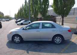 2013 TOYOTA COROLLA S