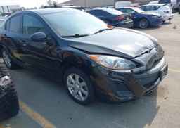 2011 MAZDA 3 I